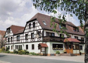 Гостиница Landgasthof - Hotel zum Stern  Маркт-Эрльбах